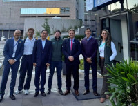 Comitiva chinesa visita Centro de Forma&ccedil;&atilde;o em Cirurgia Rob&oacute;tica 